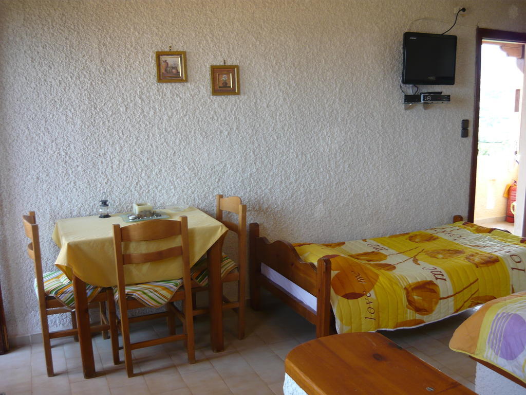 Villa Victoria Makrýgialos Camera foto